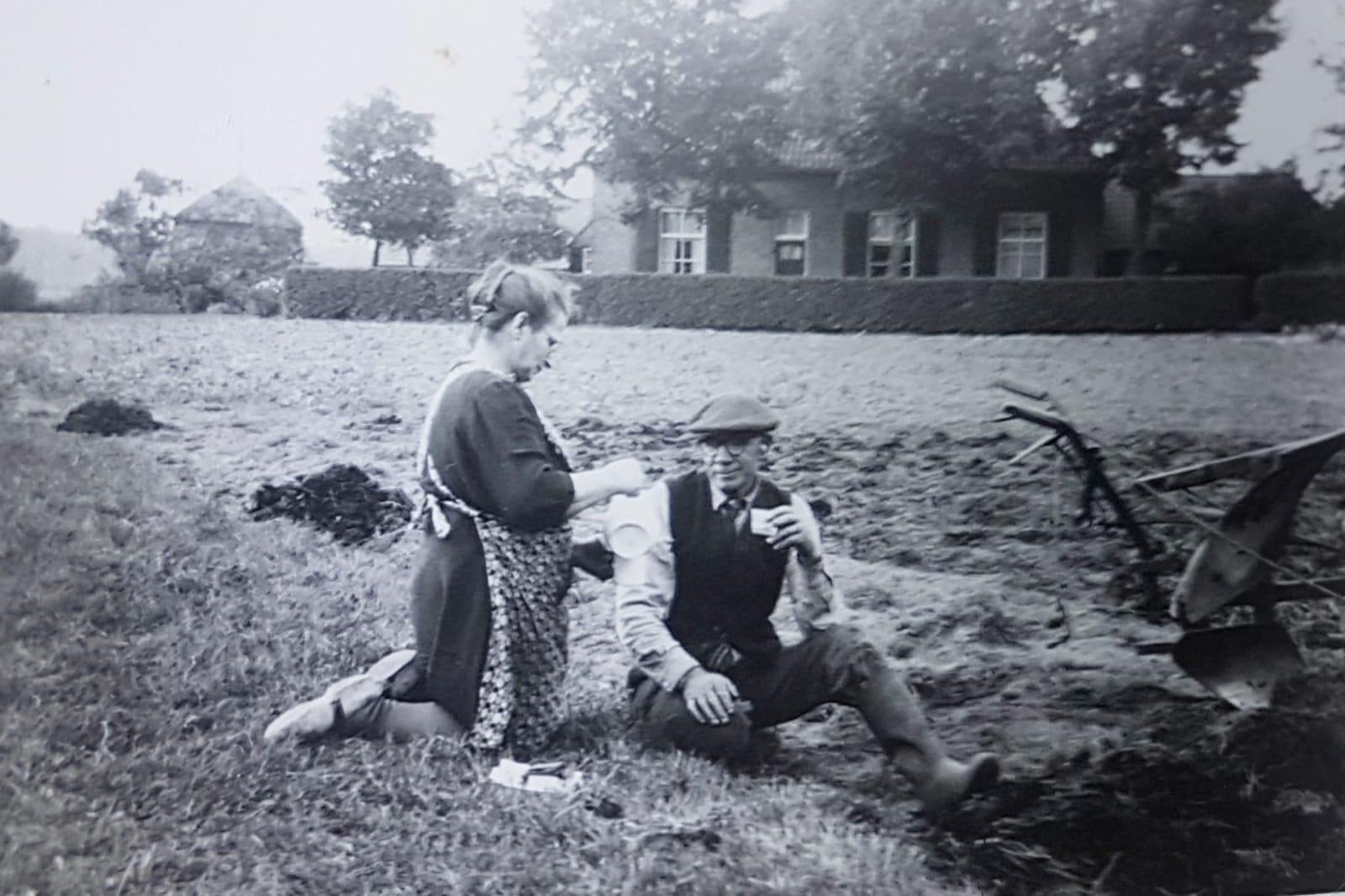 Historische foto van de boerderij, jaren 30